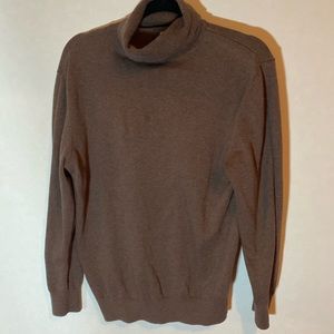 Men's turtle neck sweatshirt